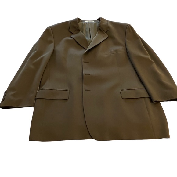 🍾🍾HP🍾🍾Joseph Abboud for Nordstrom suit. Olive wool. Three button. Smoke free
